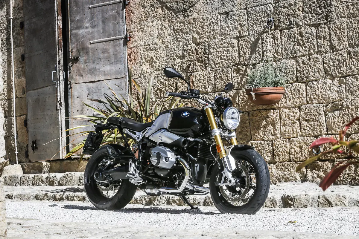 BMW R nineT, Pure e Racer (32)