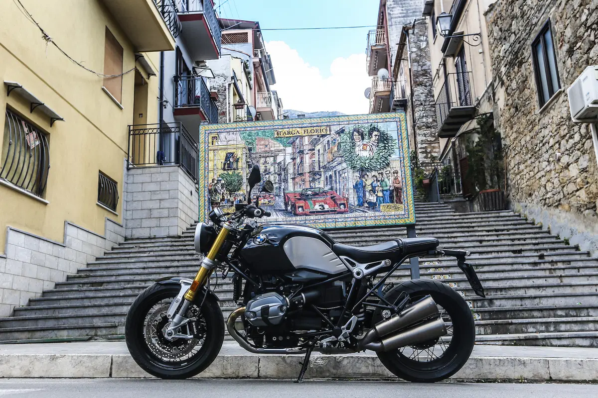 BMW R nineT, Pure e Racer (35)