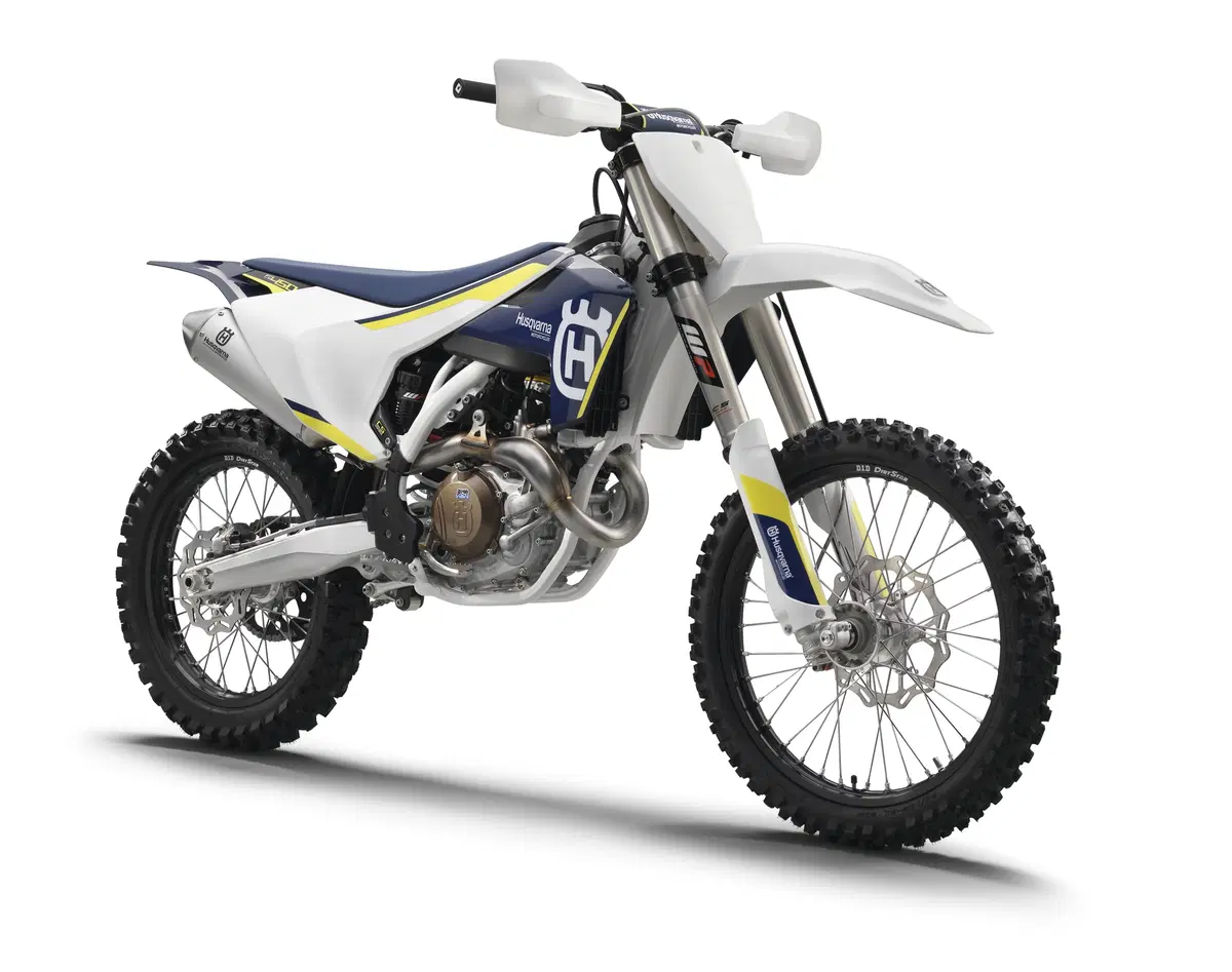 Husqvarna, gamma Cross 2016 rivoluzionata (7)