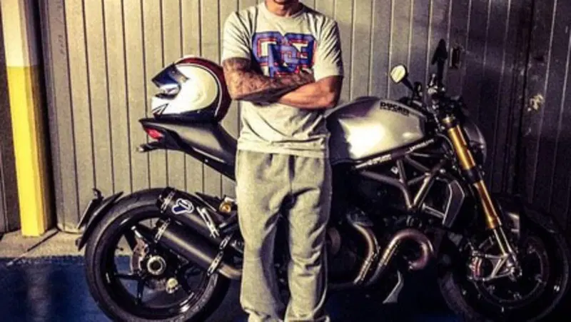 Lewis Hamilton: "Vorrei provare una MotoGP"