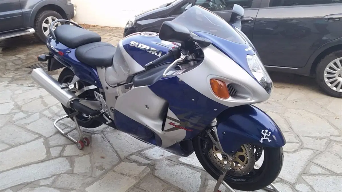 Le Belle e Possibili di Moto.it: Suzuki GSX 1300 R Hayabusa (2)
