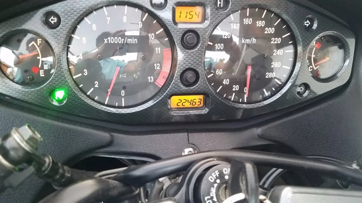 Le Belle e Possibili di Moto.it: Suzuki GSX 1300 R Hayabusa (4)