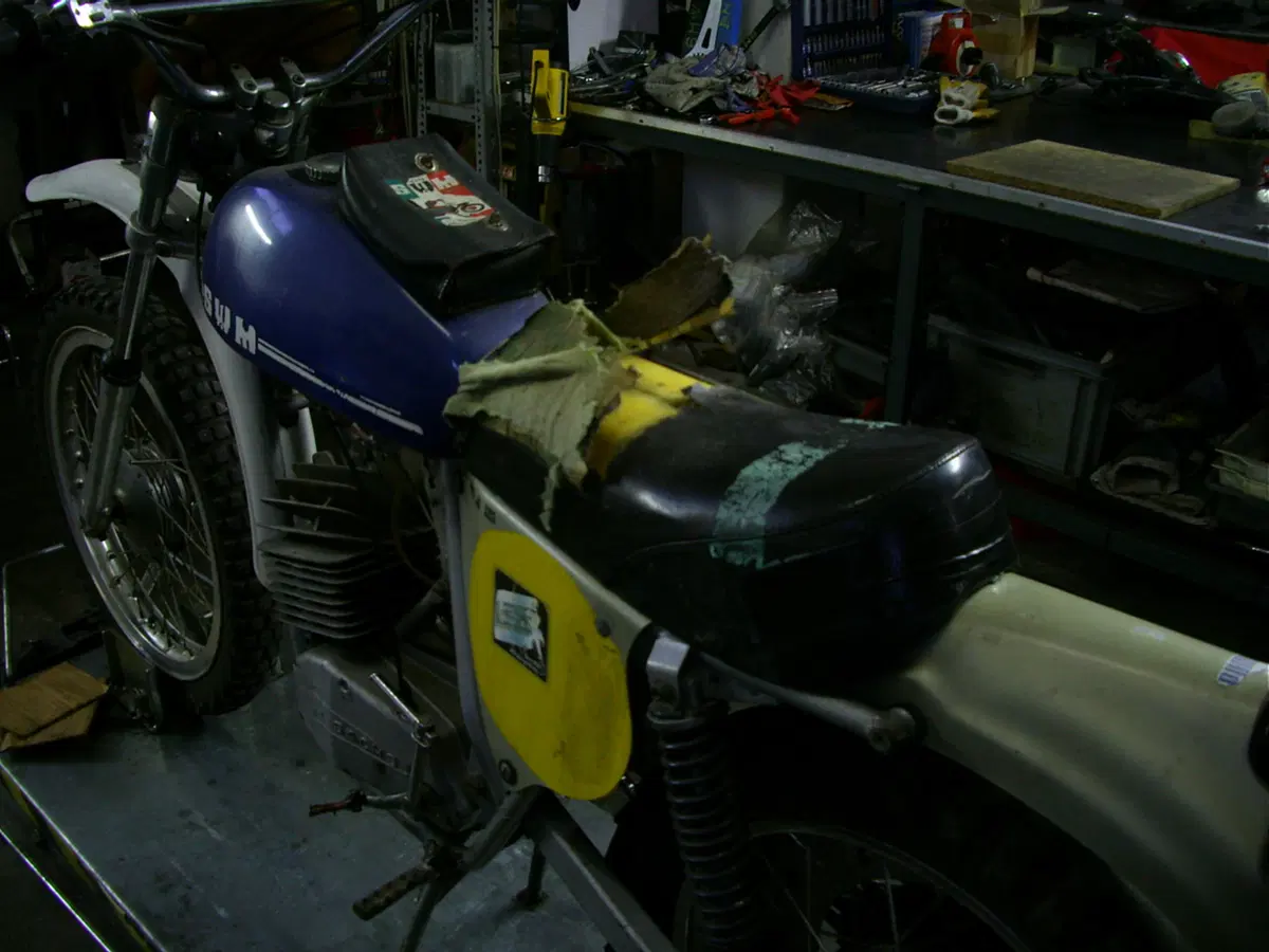 Restaurando, sesta puntata: SWM Six Days ES 125 (17)