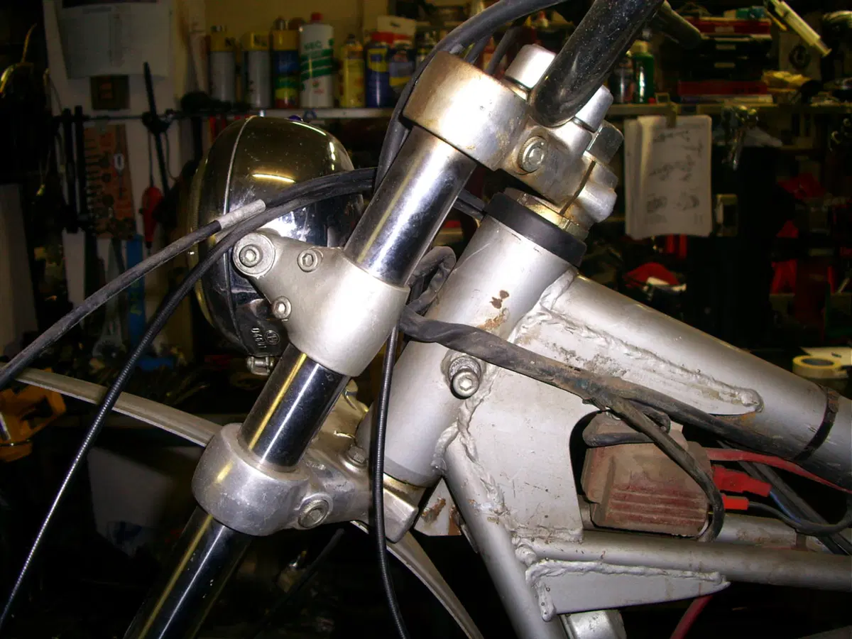 Restaurando, sesta puntata: SWM Six Days ES 125 (29)