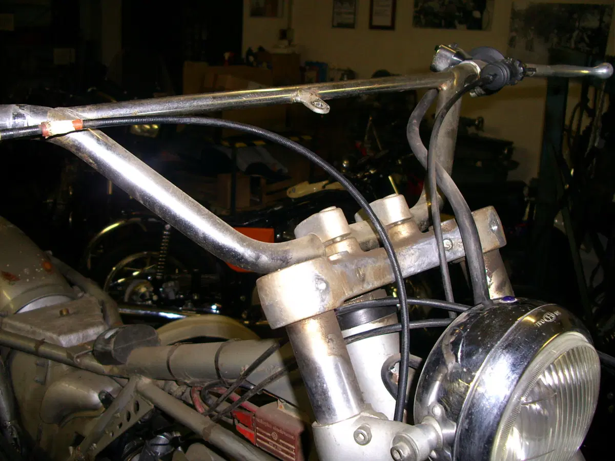 Restaurando, sesta puntata: SWM Six Days ES 125 (26)