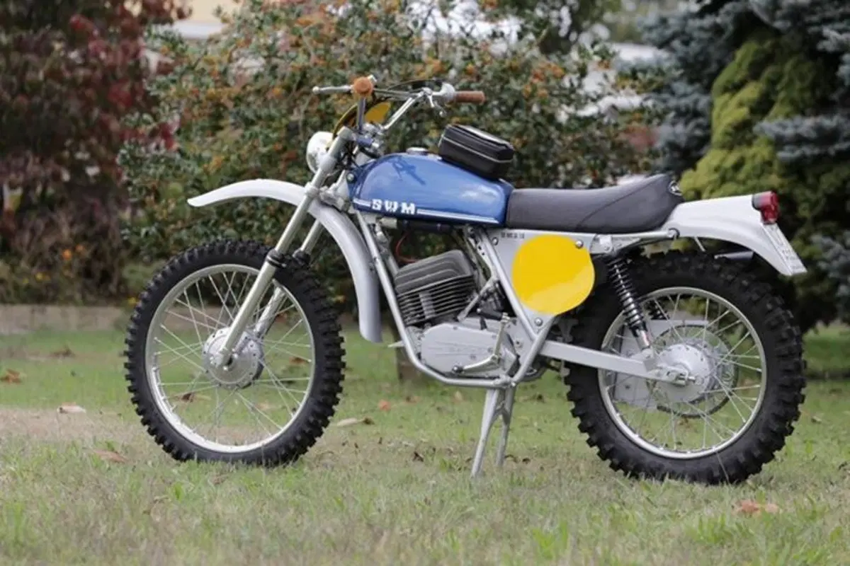 Restaurando, sesta puntata: SWM Six Days ES 125 (2)
