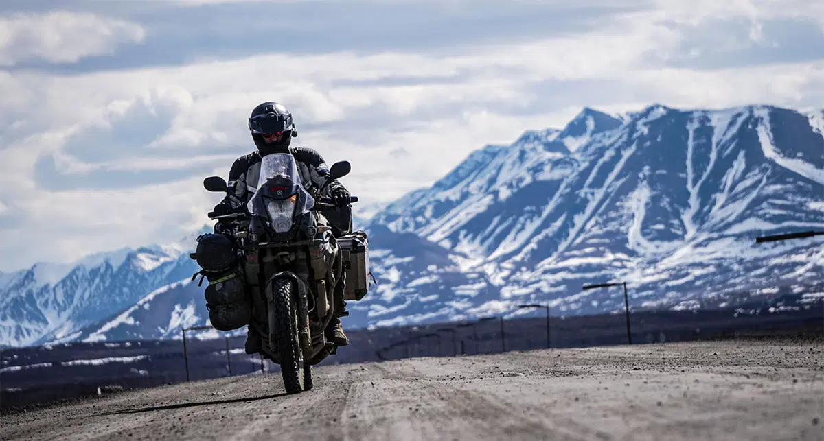 Around Gaia: 4 anni e 150.000 Km in un never ending tour intorno al mondo