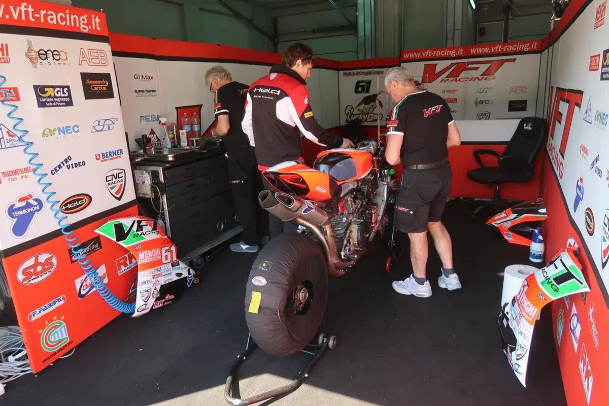 CIV, Imola. Doppiette per Pirro in SBK e Mazzola in SS300  (13)