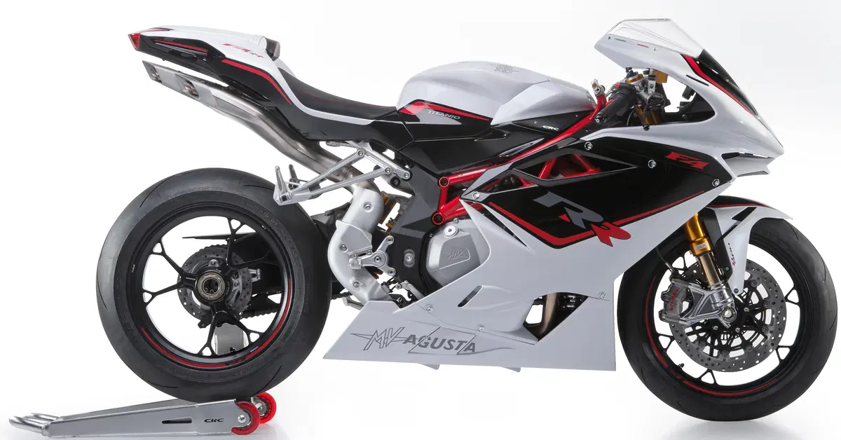 MV Agusta F4 e F4 RR 2015, scarico racing compreso