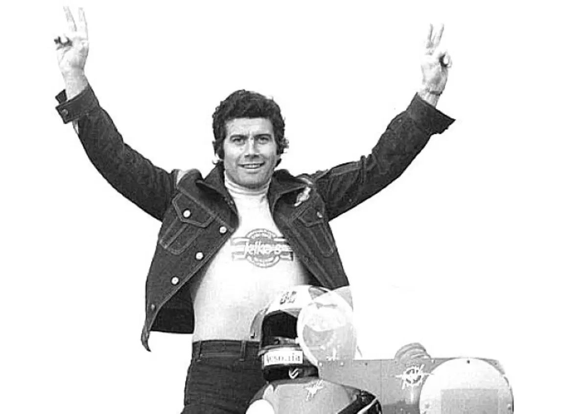 Libri per motociclisti: "Matti dalle Gare"