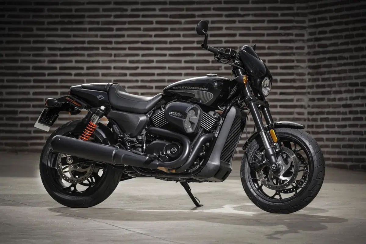 Harley-Davidson Street Rod 750 (19)