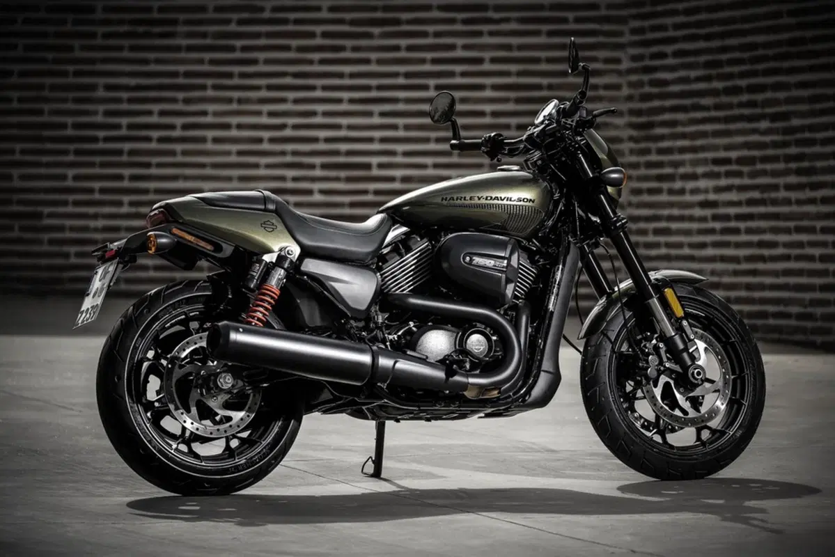 Harley-Davidson Street Rod 750 (20)