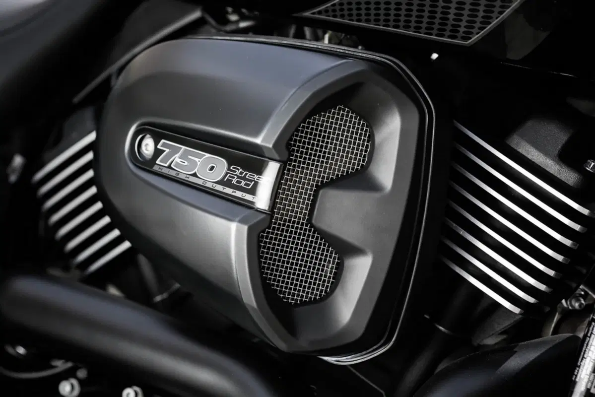 Harley-Davidson Street Rod 750 (29)