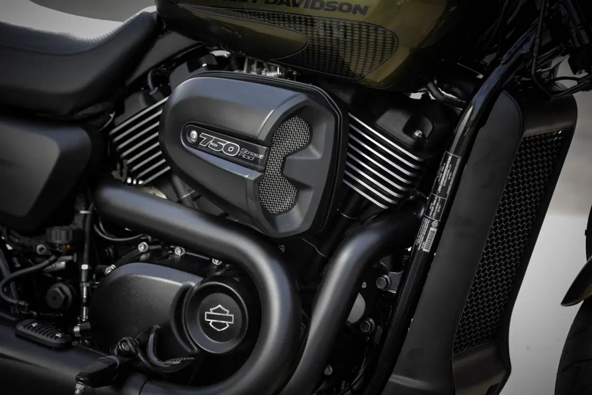 Harley-Davidson Street Rod 750 (41)
