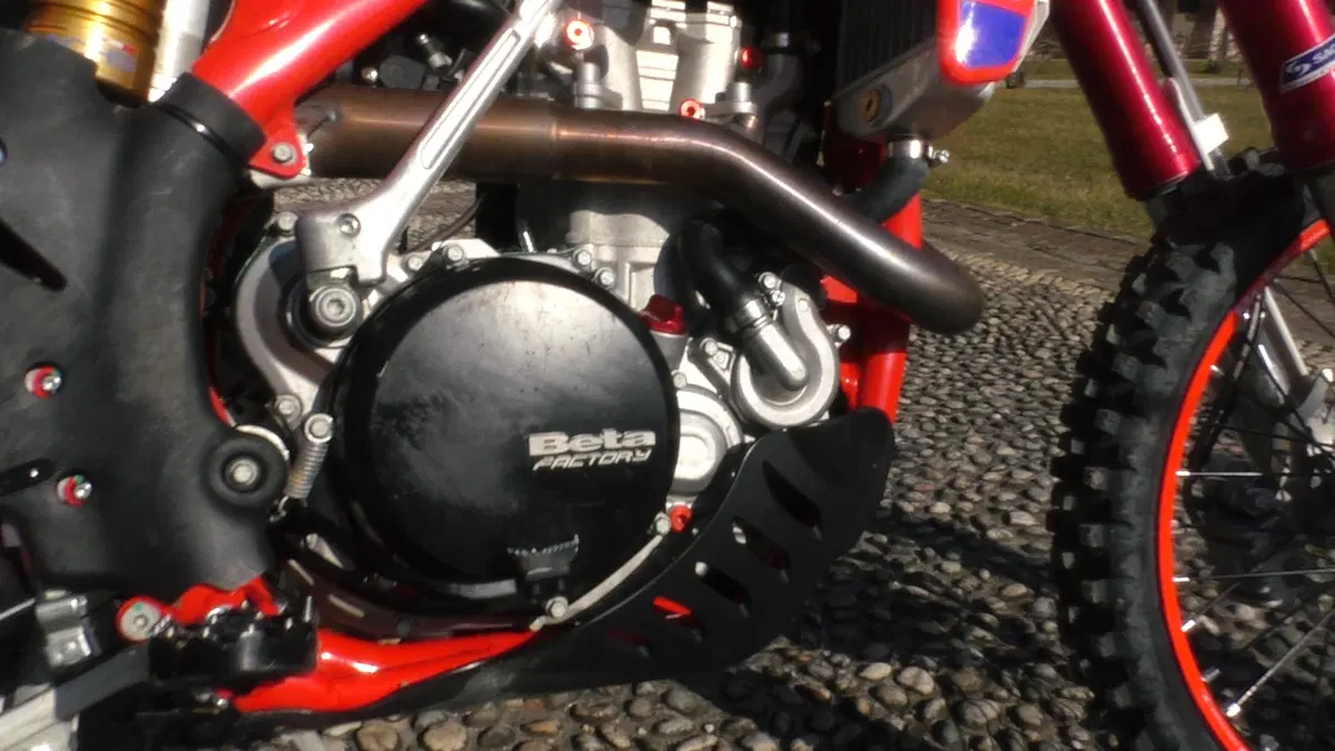 Beta RR Racing 350 Enduro 2017. Motore al top (8)