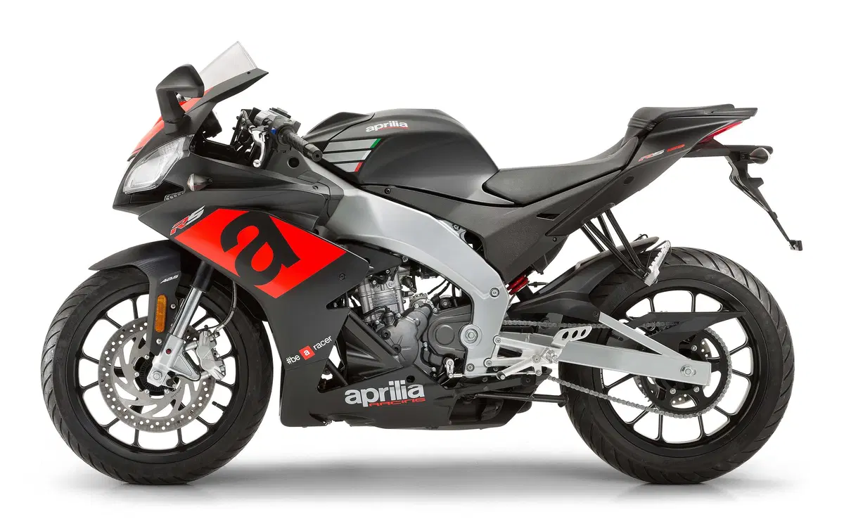 Aprilia RS 125 2017 e Aprilia Tuono 125 2017 (12)