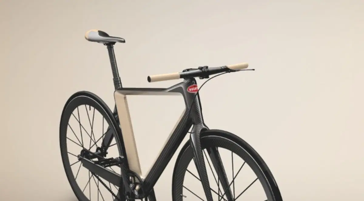 mondo Bugatti Bike: Cifra da record per la bici più leggera del mondo (3)