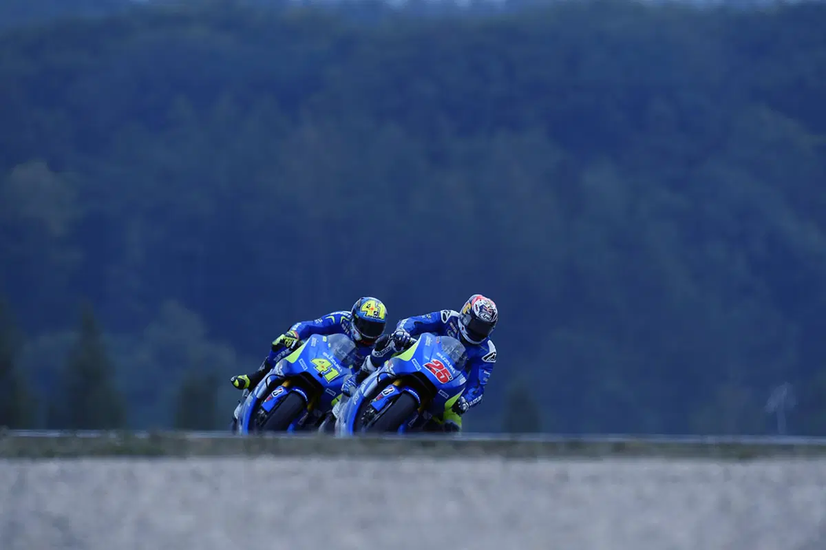 MotoGP. Brno 2015. Le foto più belle del GP della Repubblica Ceca (22)