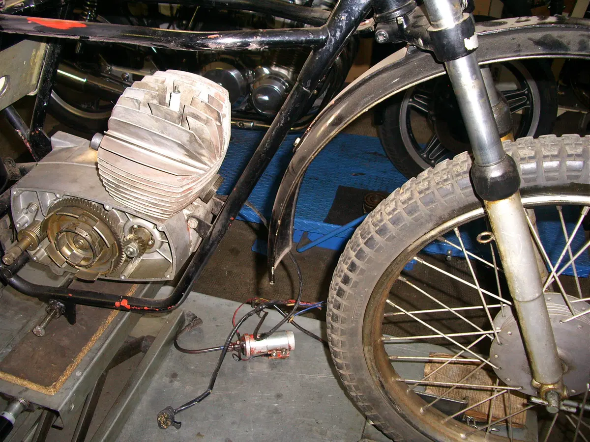 Restaurando, settima puntata: Gilera 5V Trial