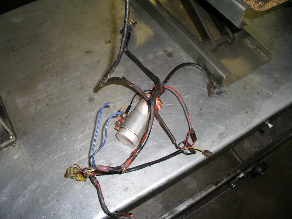 Restaurando, settima puntata: Gilera 5V Trial (13)