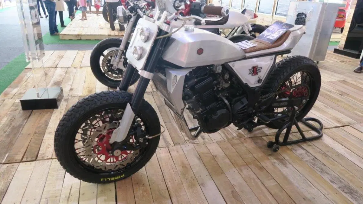 Indonesia International Motor Show 2015 (12)