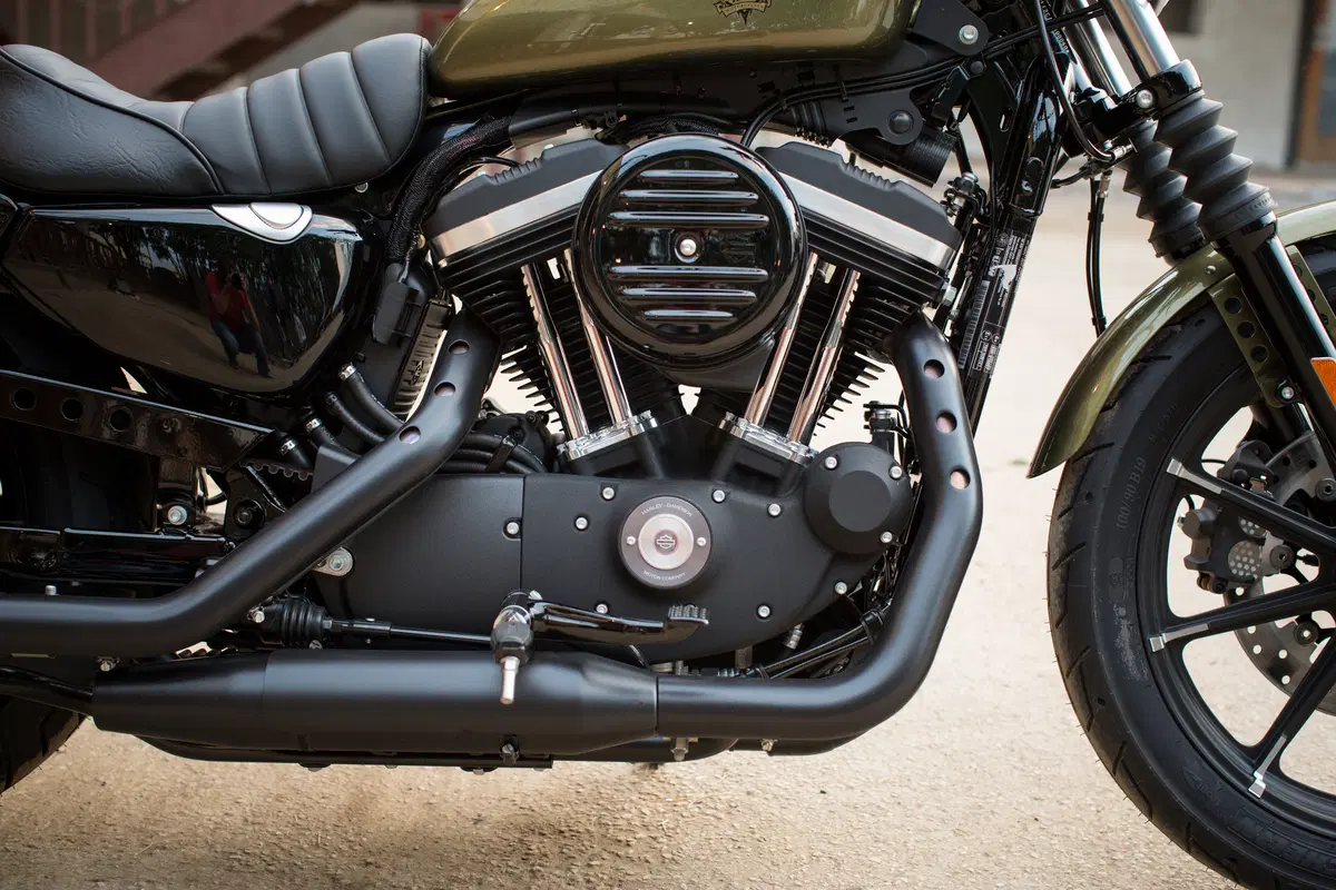 Harley-Davidson Iron 883 2016 (9)