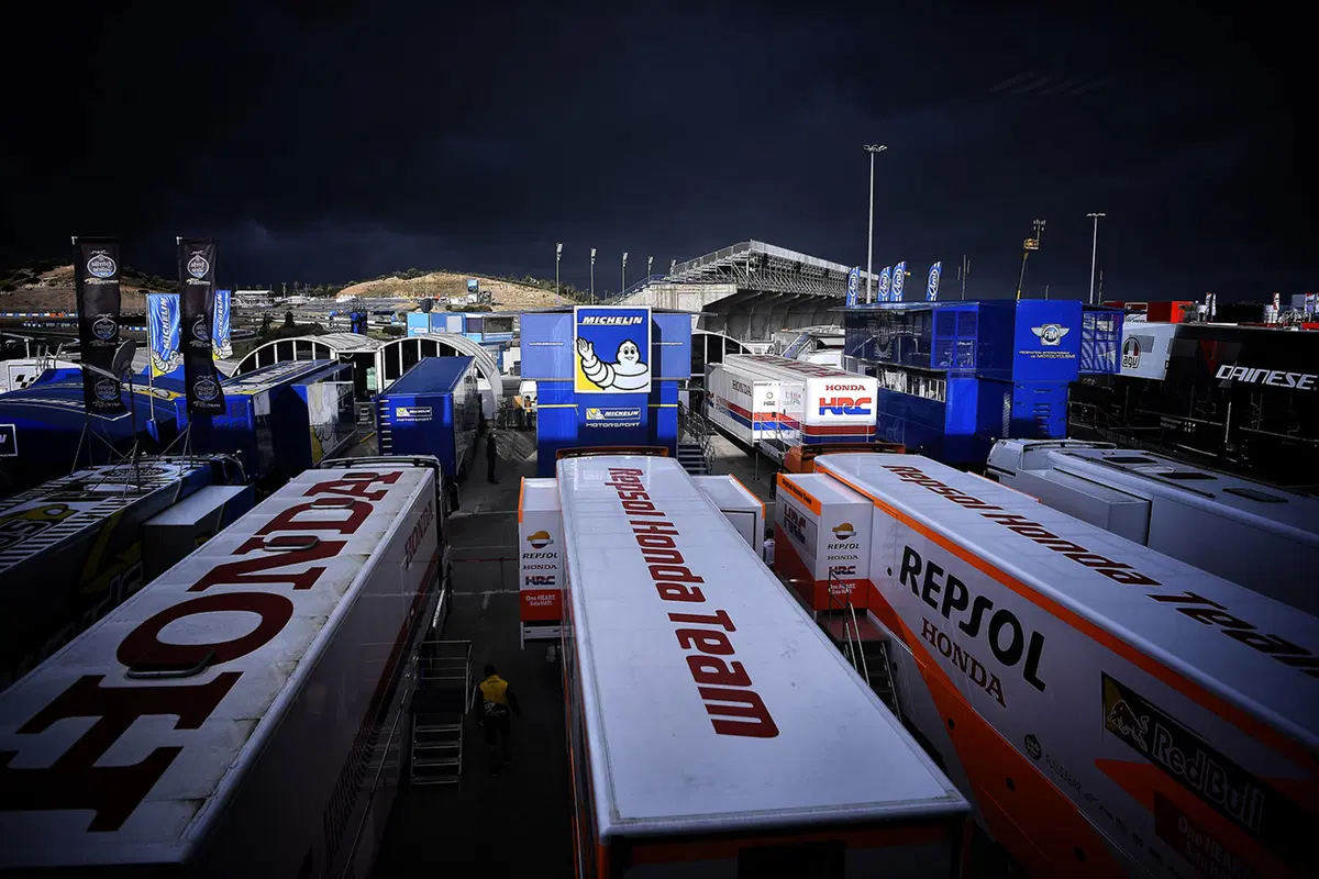 Gallery MotoGP 2017. Le foto più spettacolari del GP di Spagna (37)